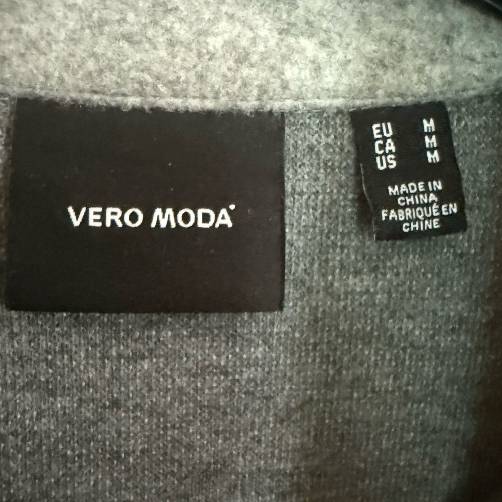 Vero Moda Gray Utility Jacket - Picture 3 of 3